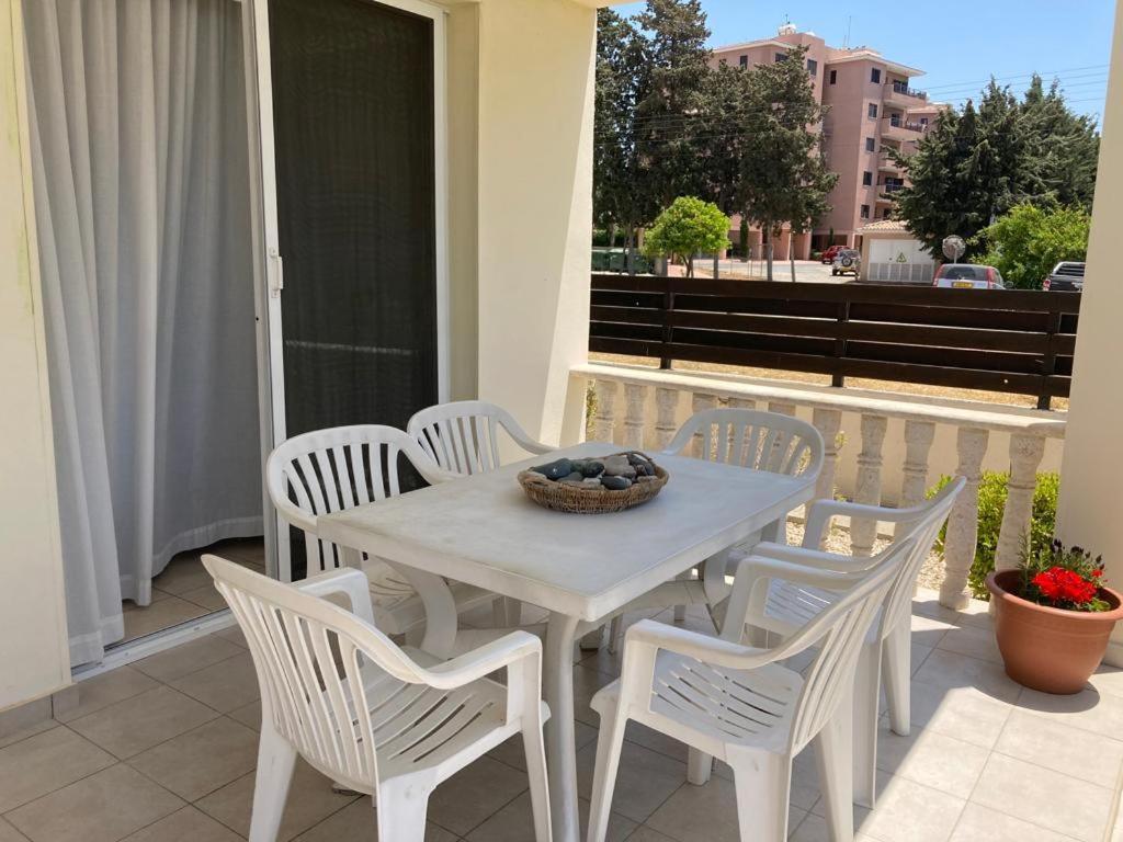 Diana 49 Leilighet Paphos Eksteriør bilde